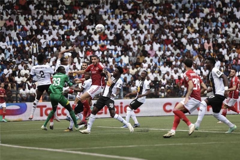 ذهاب نصف النهائي .. الأهلي يعود بالتعادل من الكونغو بعد مواجهة مازيمبي