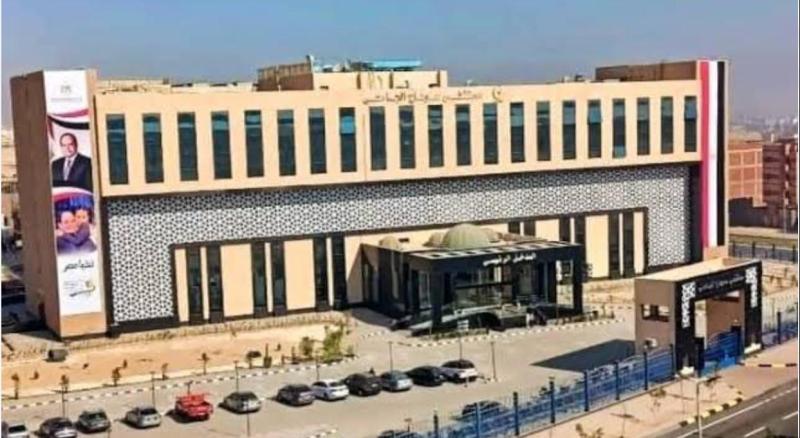 مستشفى سوهاج الجامعي تستعد لاستقبال 50 حالة من مصابي غزة