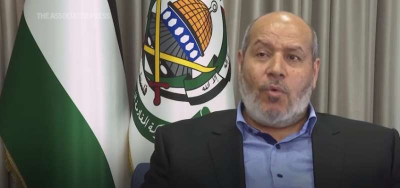 حركة المقاومة الفلسطينية حماس تُعلن عن استعدادها لحل الجناح العسكري وتدعو لهدنة 5 سنوات
