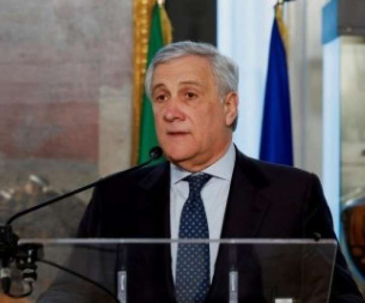 وزير الخارجية الإيطالي أنطونيو تاياني 