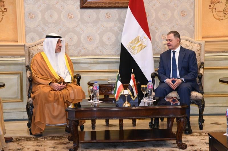 وزير الداخلية يستقبل نظيره الكويتي خلال زيارته الرسمية لمصر