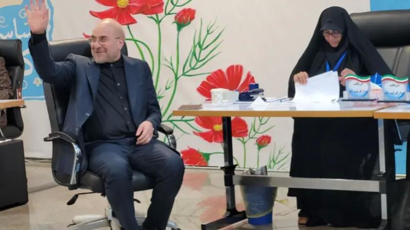 لماذا تقدم باقر قاليباف رئيس البرلمان الايراني المتشدد باوراق ترشحه في اليوم الاخير ؟