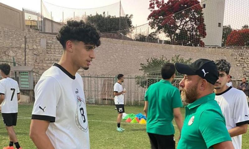 منتخب مصر للشباب يضم عمر عبد المجيد لاعب هامبورج الألماني
