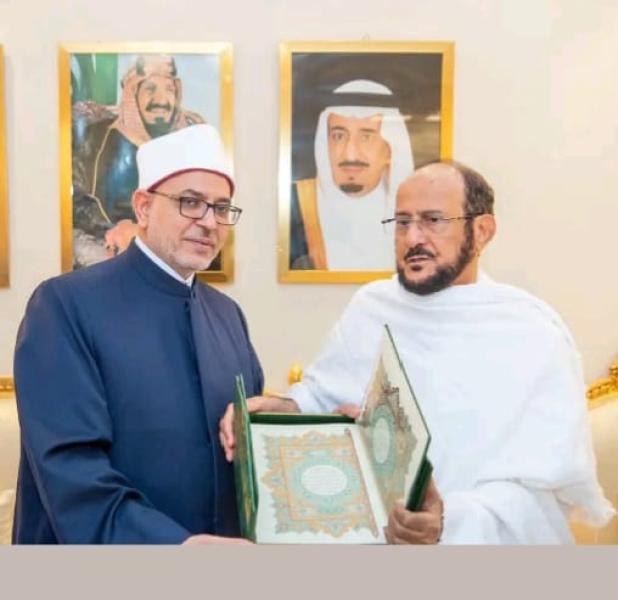 الشيخ الدكتور عبد اللطيف آل الشيخ وزير الشئون الإسلامية  يستقبل رئيس جامعة الأزهر
