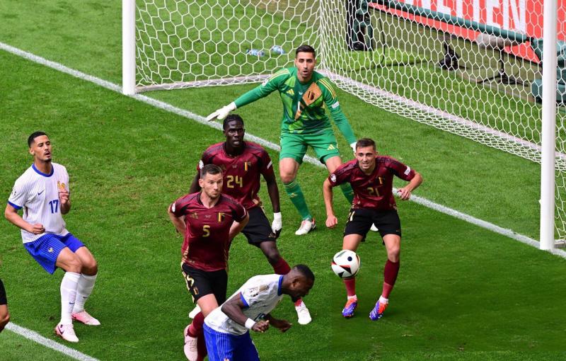 التعادل السلبي يحسم الشوط الأول من مباراة فرنسا وبلجيكا في يورو 2024