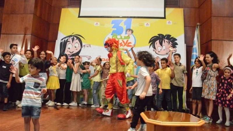 الفنان احمد امين يشارك اكثر من 300 طفل في الاحتفال بعيد ميلاد  مجلة علاء الدين