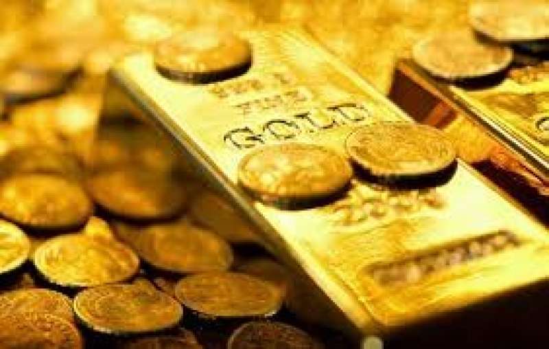جولد بيليون: الذهب يسجل قمة تاريخية جديدة والأوقية 2462 دولار