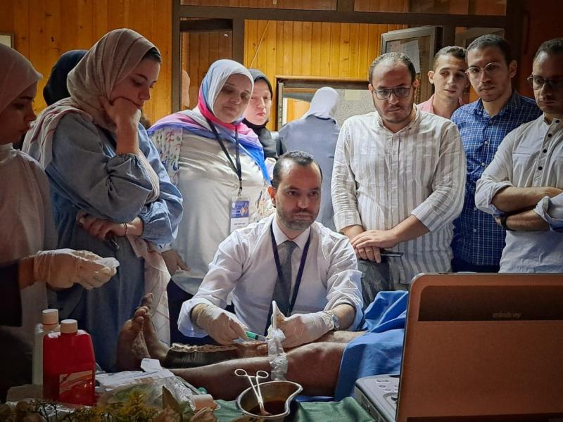 «طب بنين الأزهر» بالقاهرة تنظم ورشة عمل تدريبية حول «علاج الآلام الروماتيزمية بالسونار» | صور