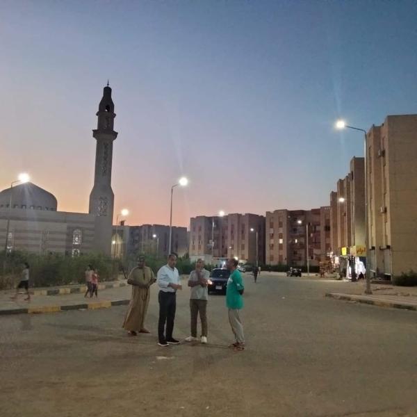 رئيس مدينة الغردقة: الانتهاء من إضاءة شوارع عمارات الجيش