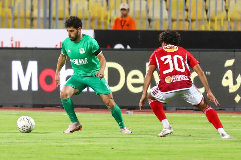 غياب محمد الشامي عن مباراة سموحة بعد حصوله على الإنذار الثالث أمام الأهلي