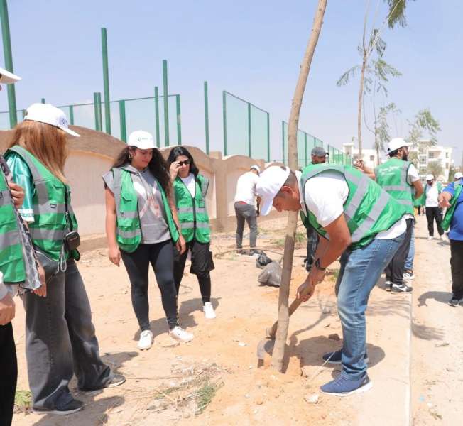 البيئة تشارك فى إطلاق المرحلة الأولى من مبادرة ”الجذور الخضراء”