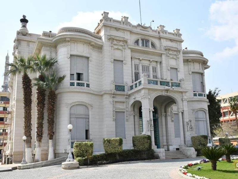 جامعة عين شمس 