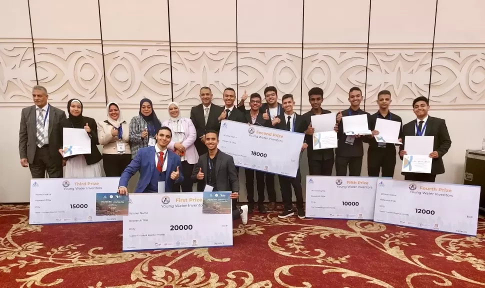 وزير التعليم يهنئ طلاب مدارس «STEM» الفائزين في مسابقة «Young Water Inventors»