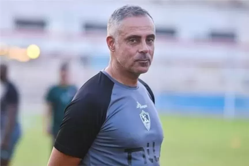 محاضرة أخيرة من جوميز للاعبي الزمالك قبل مواجهة بيراميدز في السوبر