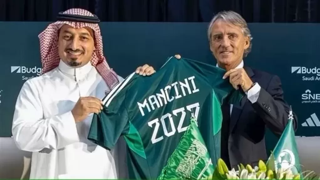 الاتحاد السعودي يسدد 50 مليونا إلى مانشيني