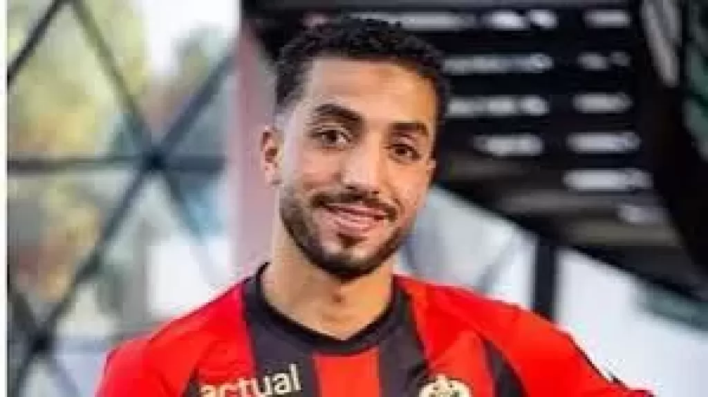 محمد عبد المنعم خارج قائمة مباراة تفينتي في الدوري الأوروبي