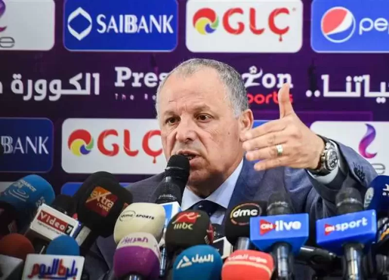 بعد غلق باب الترشح.. هاني أبوريدة يفوز برئاسة اتحاد الكرة المصري بالتزكية