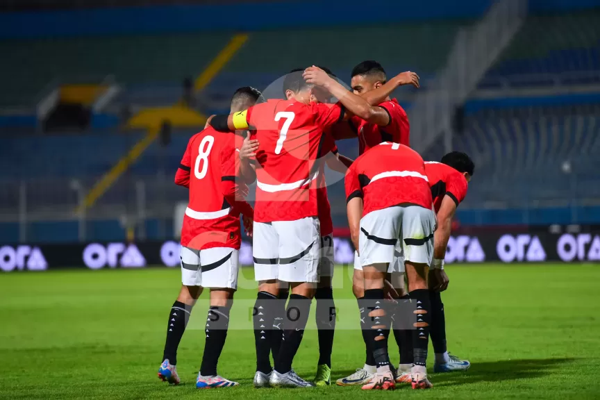 نهاية الشوط الأول لمباراة منتخب مصر وبوتسوانا بالتعادل 1-1