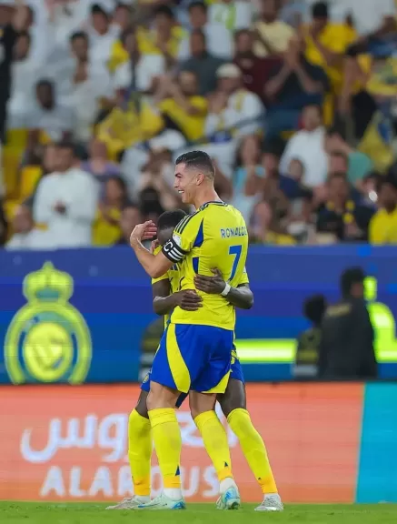 رونالدو يقود هجوم النصر ضد القادسية في الدوري السعودي