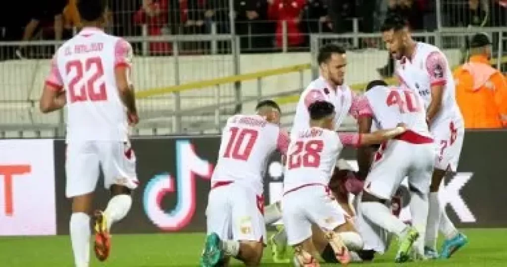 التعادل 1-1 يحسم ديربي المغرب بين الوداد والرجاء