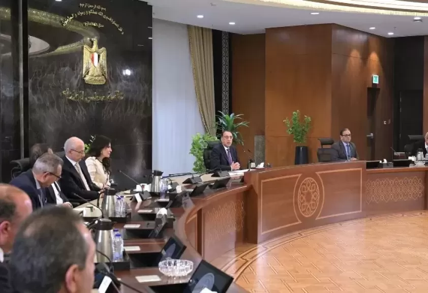 اجتماع رئيس الوزراء مع المستثمرين 