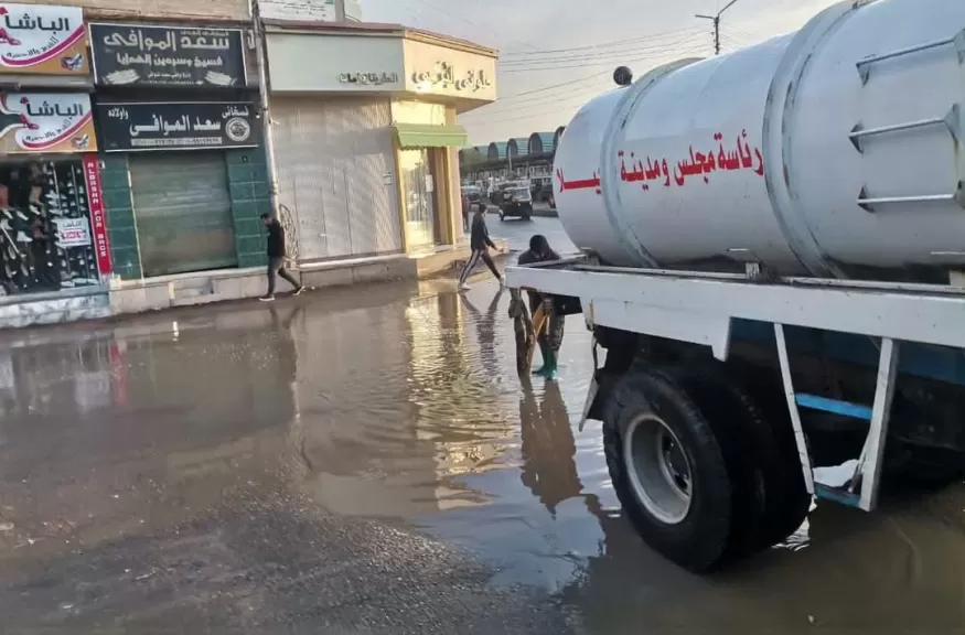 محافظ كفر الشيخ يتابع جهود رفع مياه الأمطار ببيلا