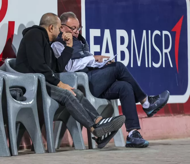 الخطيب يكلف محمد رمضان بإنهاء ملف تجديد عقود لاعبي الأهلي