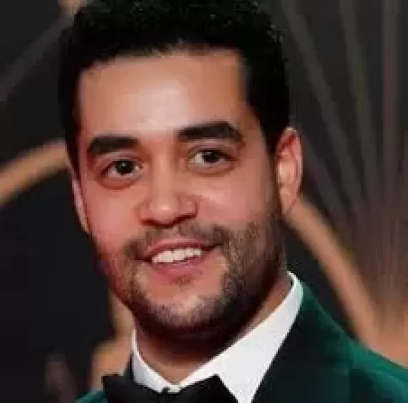 «شهادة معاملة أطفال» يجمع محمد هنيدي و خالد أنور لأول في دراما رمضان