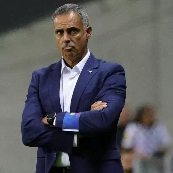 الزمالك يبدأ خطوات رفع عقوبة إيقاف القيد قبل انتقالات يناير