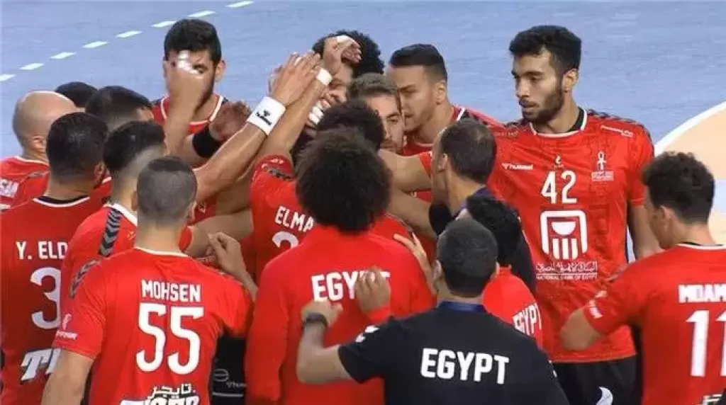 منتخب اليد يفقد السيطرة على الشوط الأول ويتأخر أمام أيسلندا 13-9