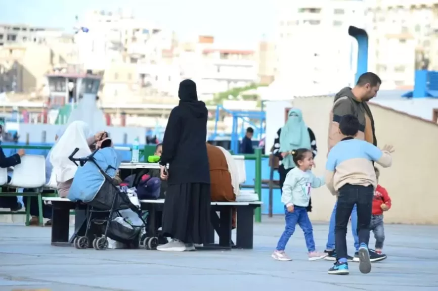 بورفؤاد تستقبل زوارها.. إقبال متزايد على جبال الملح والمعالم التاريخية