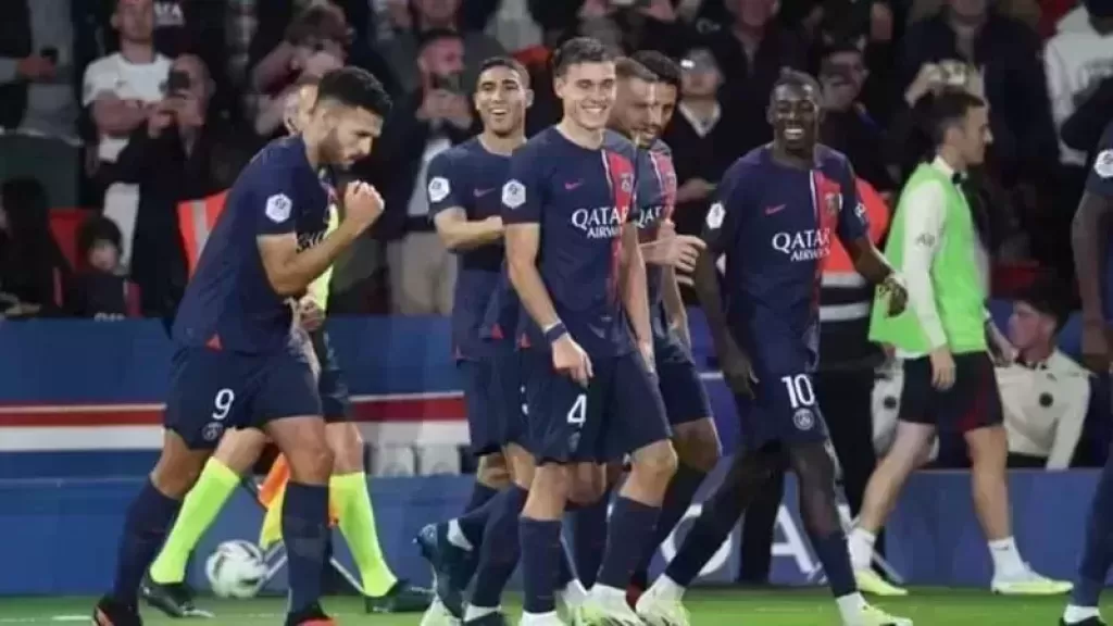 باريس سان جيرمان يواجه ستراسبورغ لمواصلة الهيمنة في الدوري الفرنسي