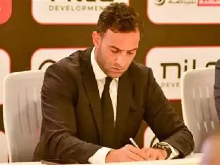 ميدو يعلن عن تعاقد الزمالك مع مدير رياضي أجنبي