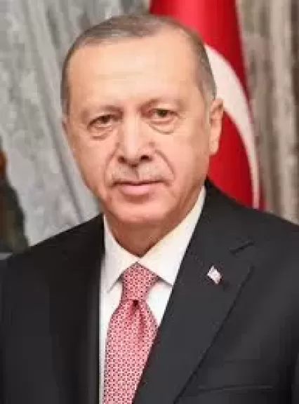 لماذا اعتقل اردوغان اكرم اوغلو عمدة اسطنبول