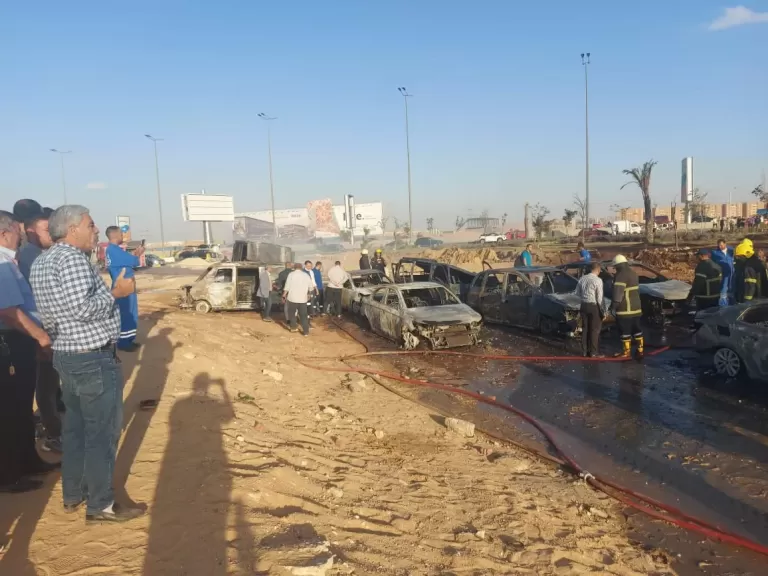 نيران بسماء أكتوبر.. انفجار خط غاز في الواحات