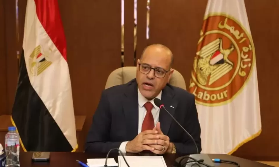 وزير العمل يهنئ الرئيس بمناسبة الاحتفال بعيد العمال ..ويؤكد: مكانة عمال مصر محفورة في الذاكرة