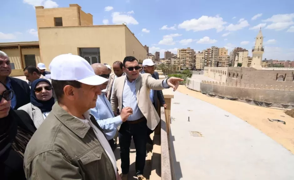 الإسكان تقوم بجولة موسعة لمتابعة سير العمل بكافة مكونات مشروع ”حدائق تلال الفسطاط”