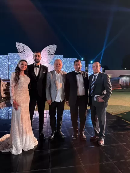 شرشر يهنئ الأخ والصديق الدكتور رجب محروس بزفاف نجه أحمد على الآنسة ميار هاشم