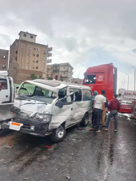 إصابة 6 ركاب في حادث على طريق بركة السبع بالمنوفية