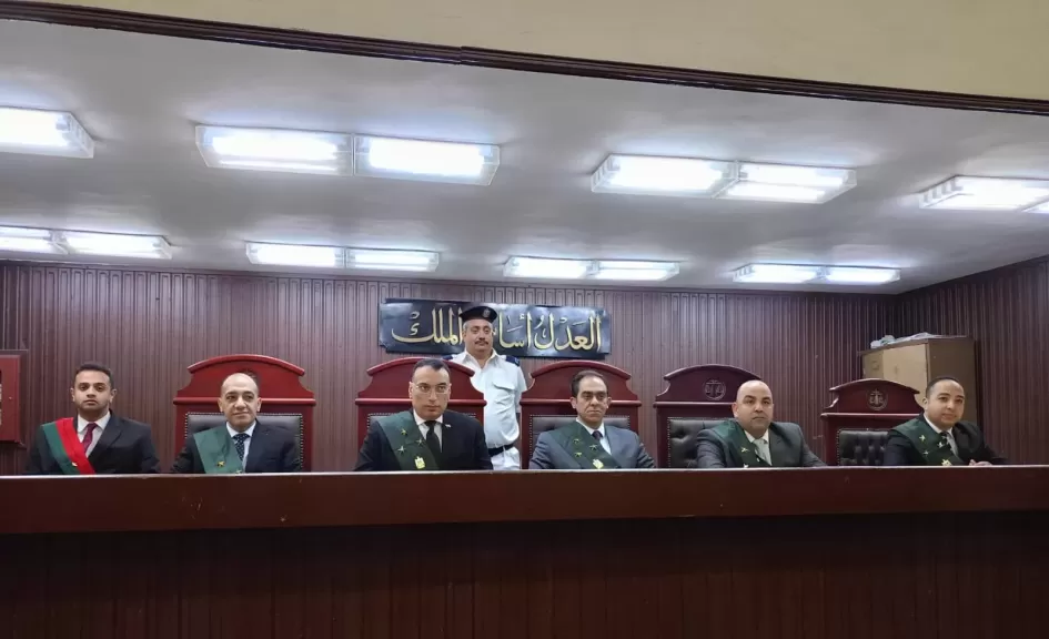 المؤبد لـطالب وغرامة نصف مليون جنيه لإتجاره في المخدرات وحيازة سلاح نارى بالقليوبية