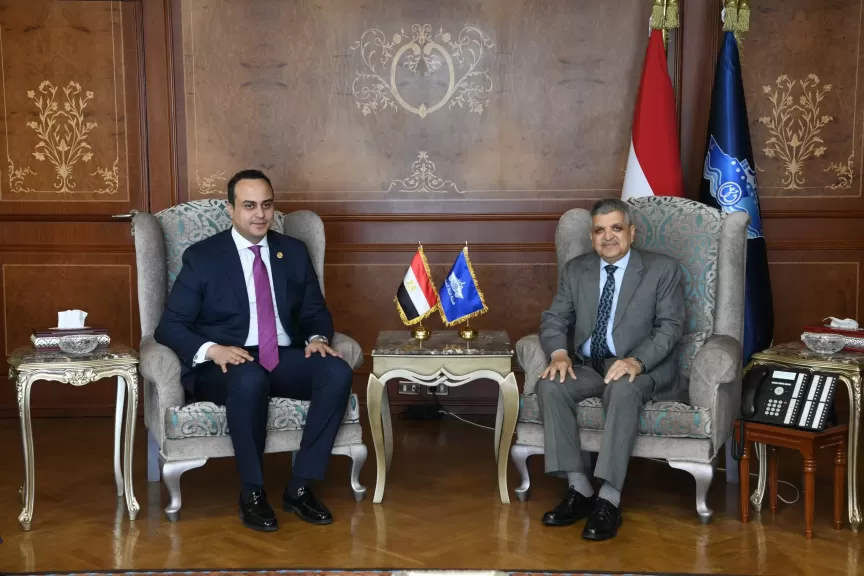 الفريق أسامة ربيع يبحث مع رئيس هيئة الرعاية الصحية سبل التنسيق المشترك في عدد من الملفات المتعلقة بتقديم الخدمات الطبية
