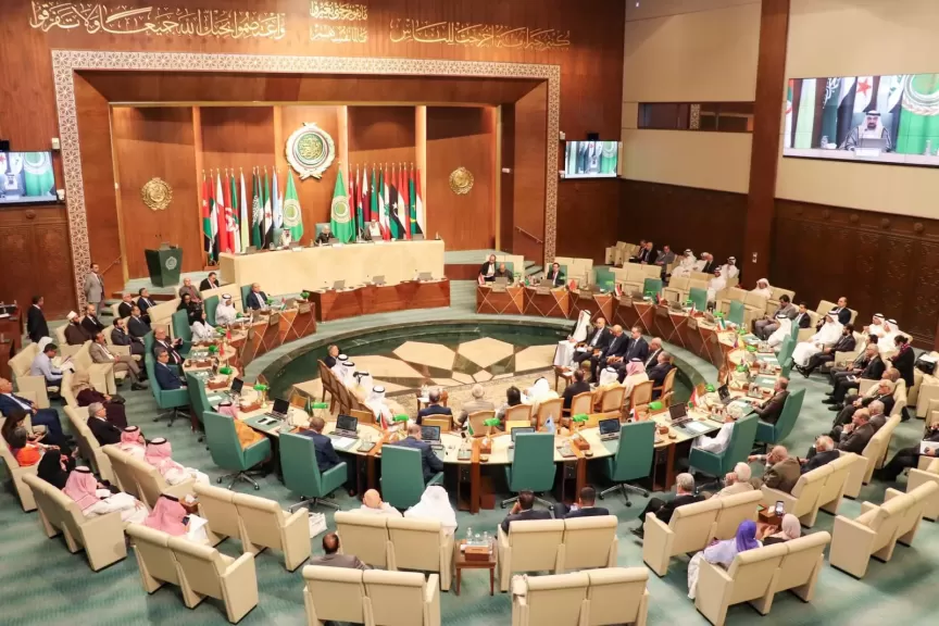 اليماحي يدعو لوضع استراتيجية عربية موحدة وشاملة لتعزيز المكانة العالمية للغة الضاد
