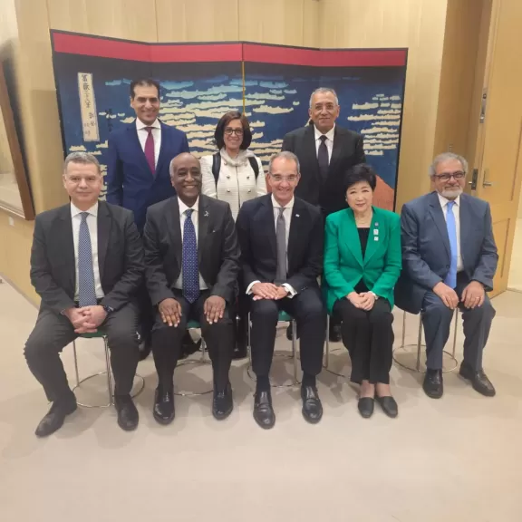 وزير الاتصالات يلتقى محافظ طوكيو لبحث التعاون فى مجالات بناء القدرات الرقمية ودعم ريادة الأعمال