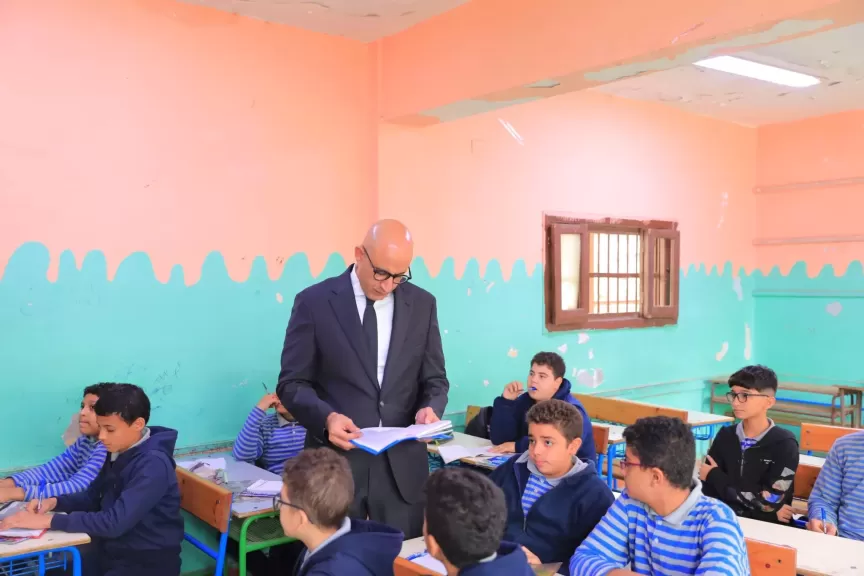 100 ألف حضانة.. خبير يكشف الفوائد وشروط النجاح بعد توجه الدولة