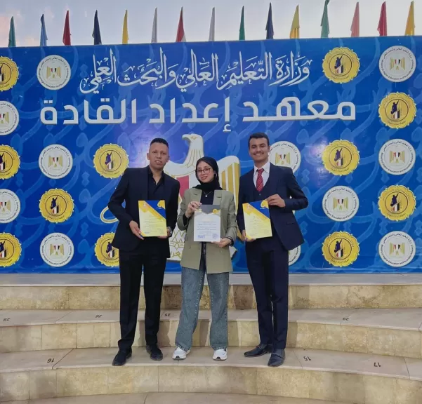 جامعة المنصورة الجديدة تشترك  في “صالون القادة الثقافي” – مايو 2025