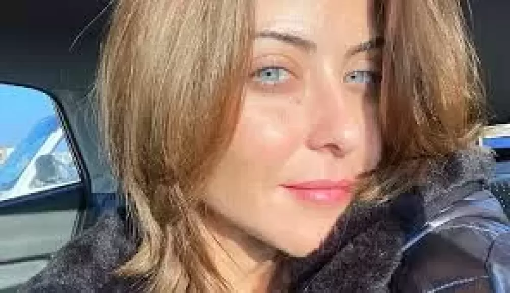 هيدي كرم عن ظهورها من غير ميك آب: تعبت من هوس الكمال.. خلونا نرجع للطبيعة ونتقبل عيوبنا
