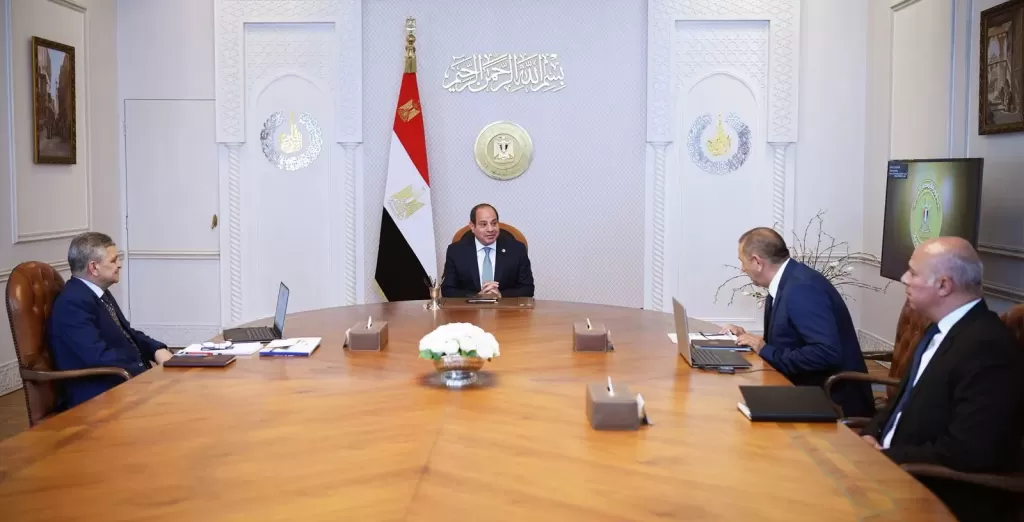 توجيهات عاجلة من الرئيس السيسي بشأن الملاحة في قناة السويس