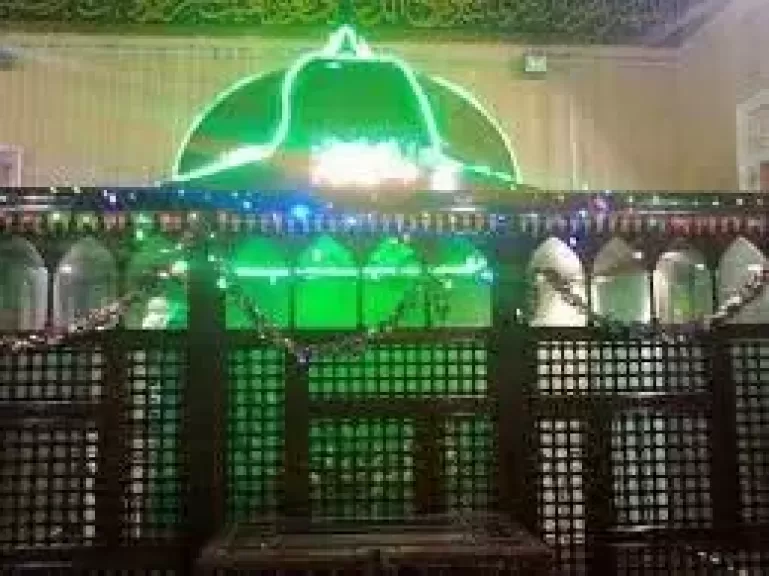 مالا تعرفه عن ”سيدي الغريب” صاحب المولد والفرح في مدينة السويس