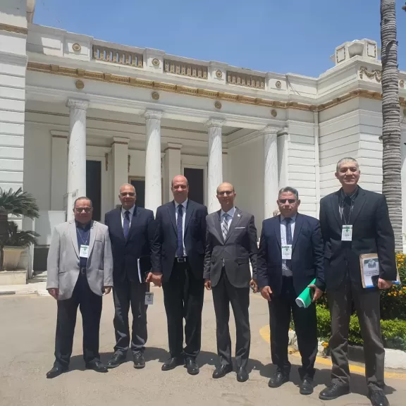 رئيس جامعة أسيوط يعرض أمام البرلمان خطة تطوير التعليم والمستشفيات في موازنة 2025/2026