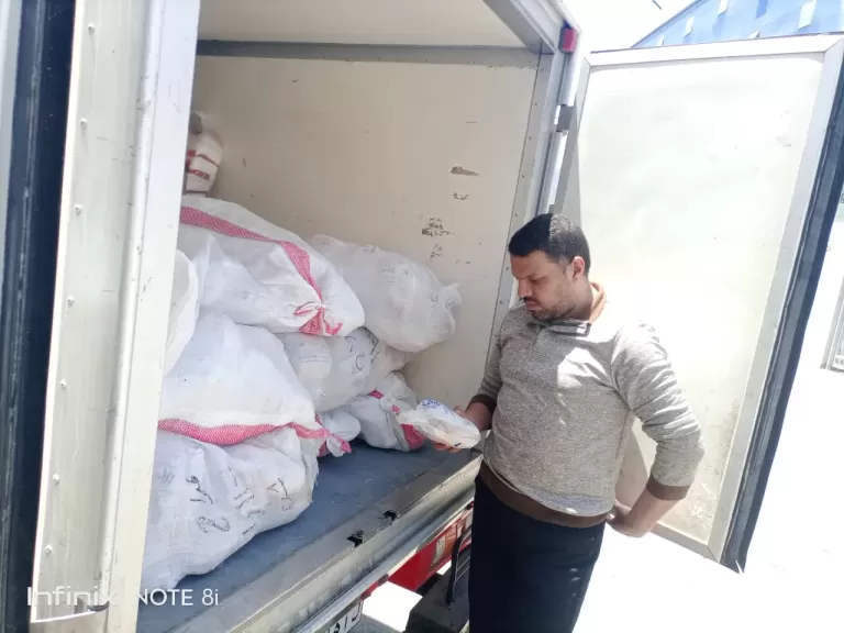 ضبط 500 كجم من الأسماك واللحوم مجهولة المصدر خلال حملة تموينية بمحافظة كفرالشيخ